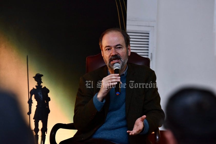 Presentación libro siglo nuevo 100 años