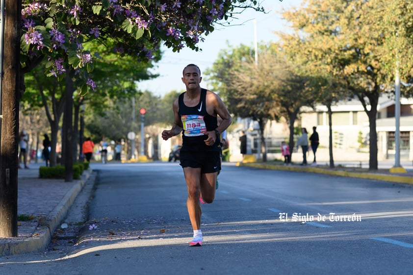 Fotografías del Maratón Lala edición 2022 en el medio maratón, km 21