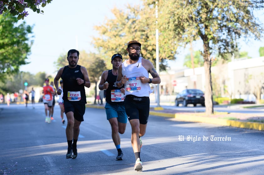 Fotografías del Maratón Lala edición 2022 en el medio maratón, km 21