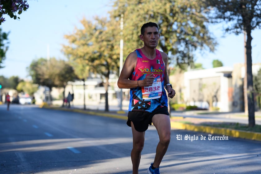 Fotografías del Maratón Lala edición 2022 en el medio maratón, km 21