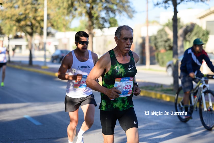 Fotografías del Maratón Lala edición 2022 en el medio maratón, km 21