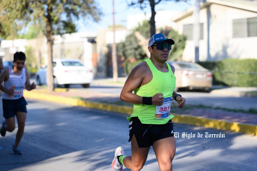 Fotografías del Maratón Lala edición 2022 en el medio maratón, km 21