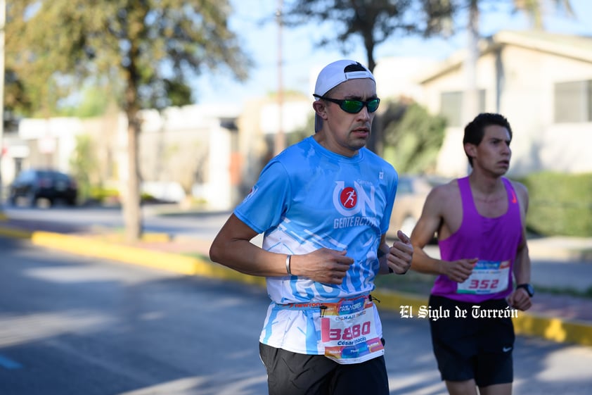 Fotografías del Maratón Lala edición 2022 en el medio maratón, km 21