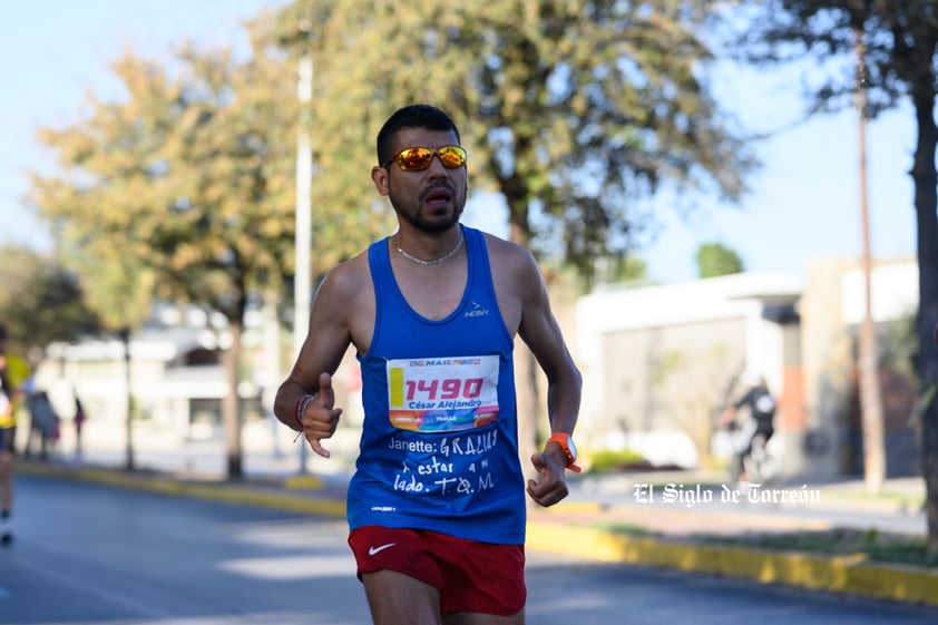 Fotografías del Maratón Lala edición 2022 en el medio maratón, km 21