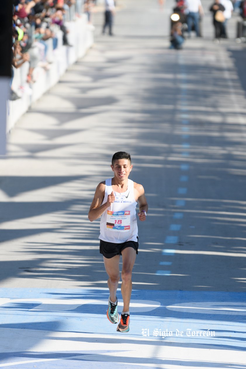 1. Carlos Loredo 2h23:00 Querétaro