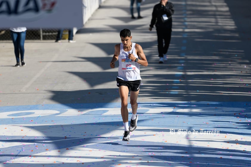 5. Alexis Hernández 2h29:27 Torreón