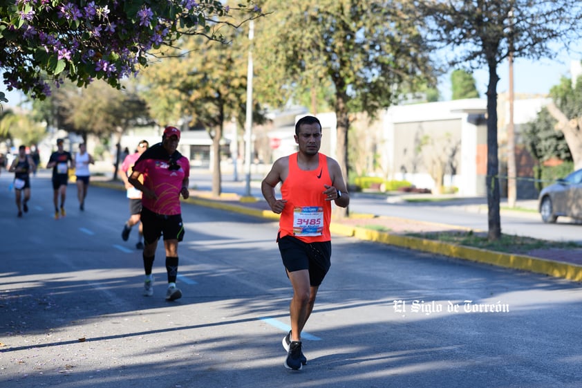 Fotografías del Maratón Lala edición 2022 en el medio maratón, km 21