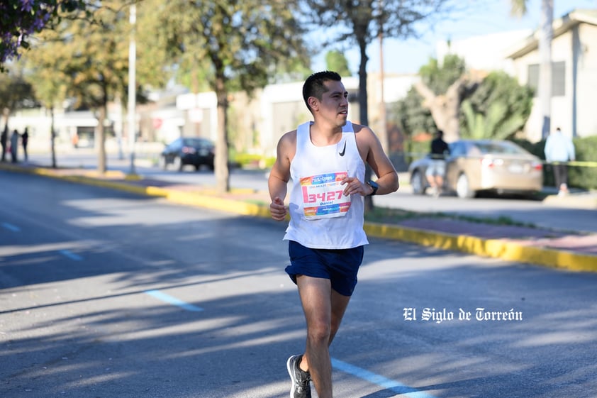 Fotografías del Maratón Lala edición 2022 en el medio maratón, km 21