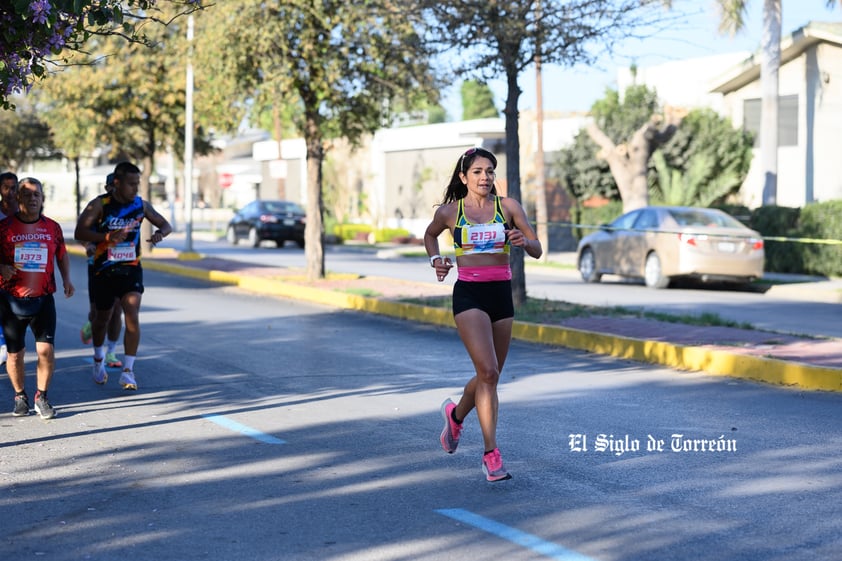 Fotografías del Maratón Lala edición 2022 en el medio maratón, km 21