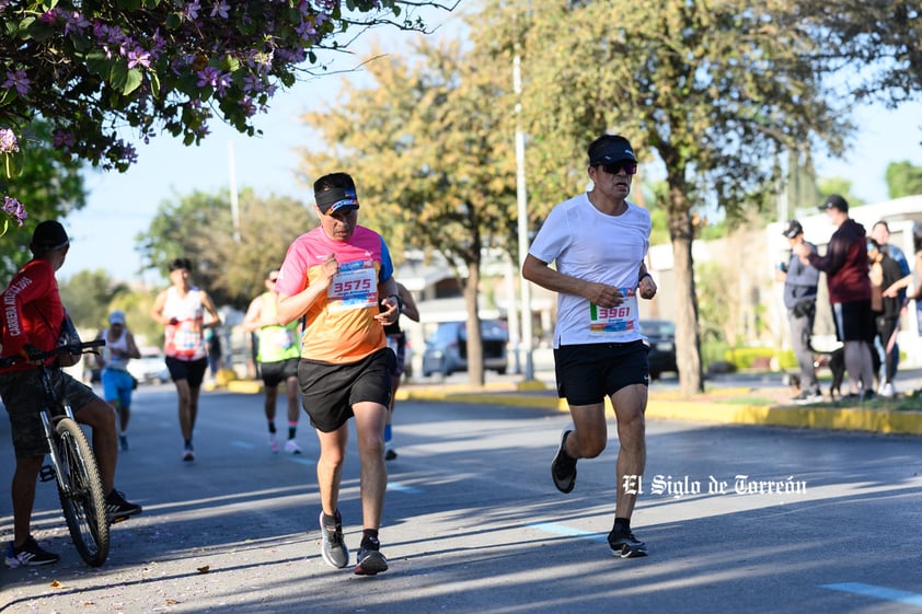 Fotografías del Maratón Lala edición 2022 en el medio maratón, km 21