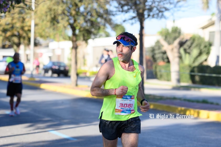 Fotografías del Maratón Lala edición 2022 en el medio maratón, km 21