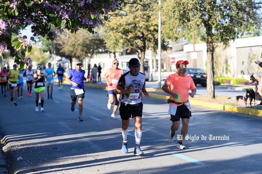 Fotografías del Maratón Lala edición 2022 en el medio maratón, km 21