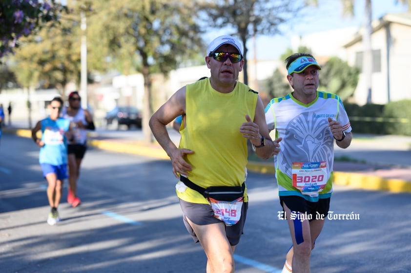 Fotografías del Maratón Lala edición 2022 en el medio maratón, km 21