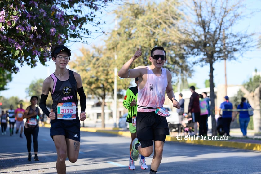 Fotografías del Maratón Lala edición 2022 en el medio maratón, km 21