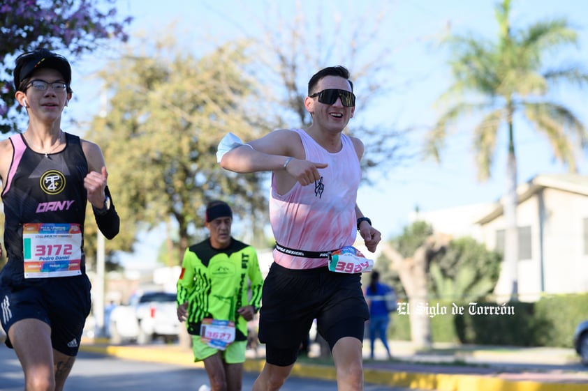 Fotografías del Maratón Lala edición 2022 en el medio maratón, km 21