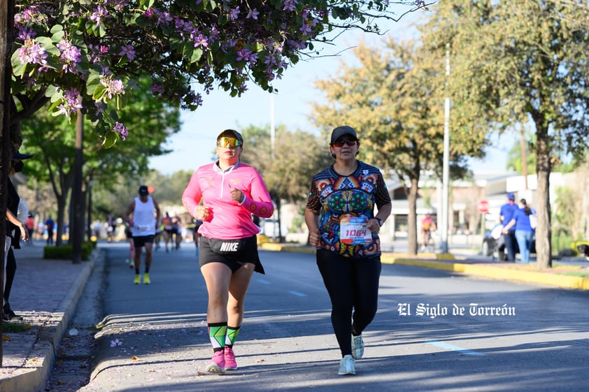 Fotografías del Maratón Lala edición 2022 en el medio maratón, km 21