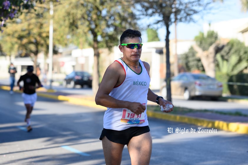 Fotografías del Maratón Lala edición 2022 en el medio maratón, km 21