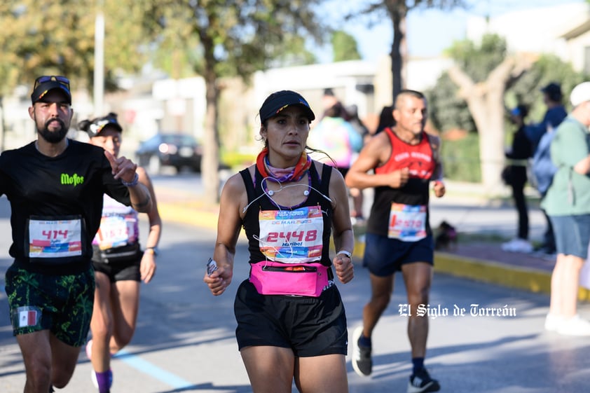 Fotografías del Maratón Lala edición 2022 en el medio maratón, km 21