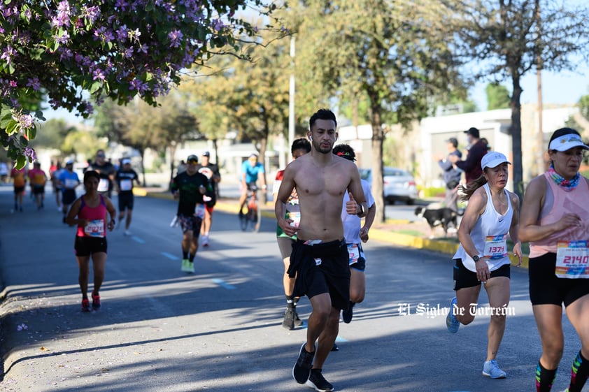 Fotografías del Maratón Lala edición 2022 en el medio maratón, km 21