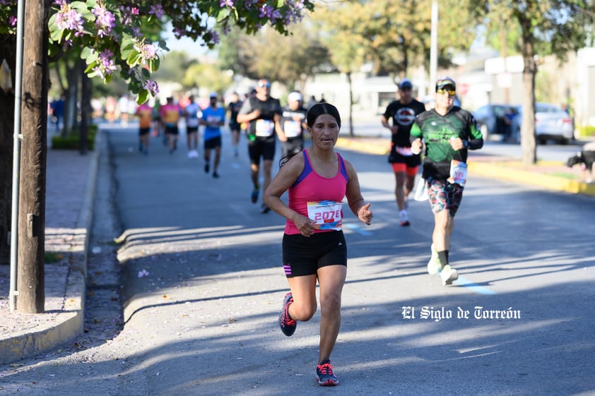 Fotografías del Maratón Lala edición 2022 en el medio maratón, km 21