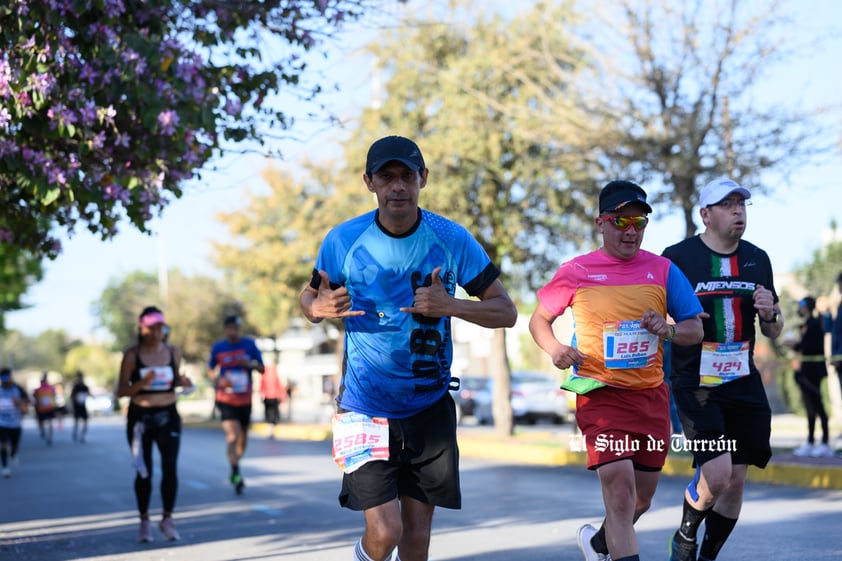 Fotografías del Maratón Lala edición 2022 en el medio maratón, km 21