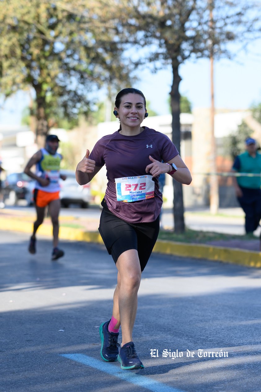 Fotografías del Maratón Lala edición 2022 en el medio maratón, km 21