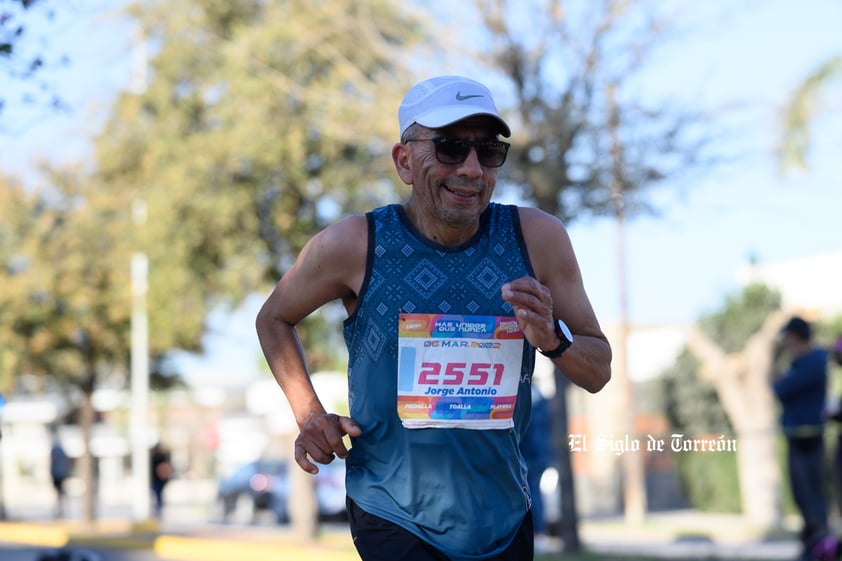 Fotografías del Maratón Lala edición 2022 en el medio maratón, km 21