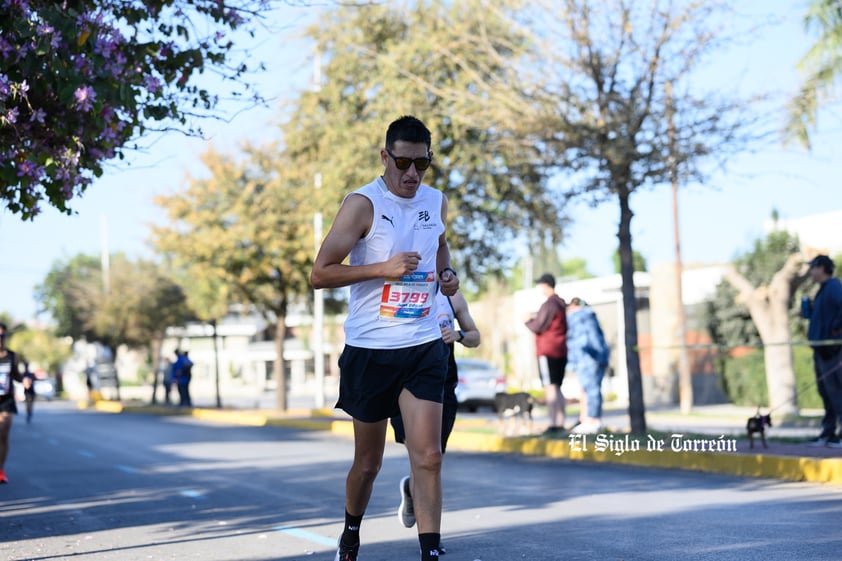 Fotografías del Maratón Lala edición 2022 en el medio maratón, km 21