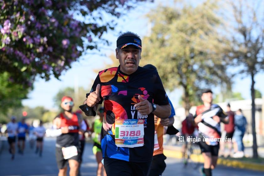 Fotografías del Maratón Lala edición 2022 en el medio maratón, km 21