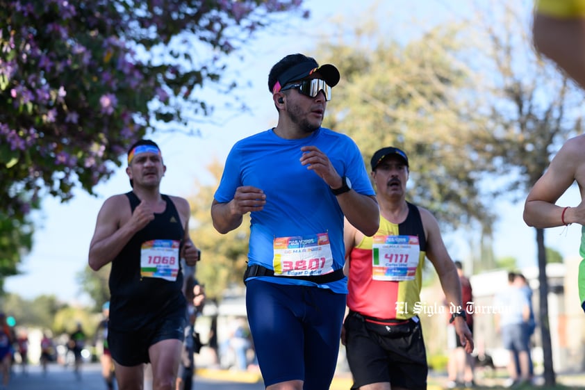 Fotografías del Maratón Lala edición 2022 en el medio maratón, km 21