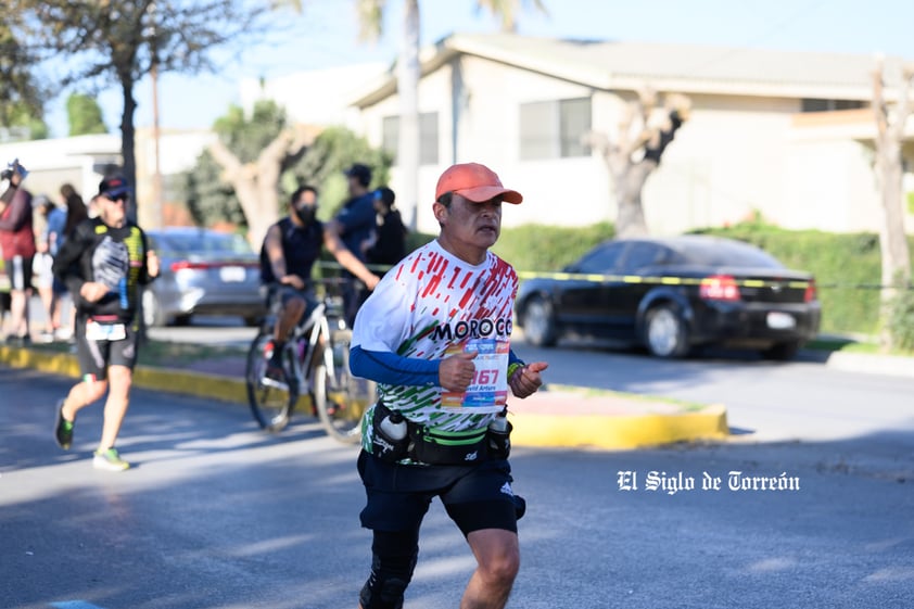 Fotografías del Maratón Lala edición 2022 en el medio maratón, km 21