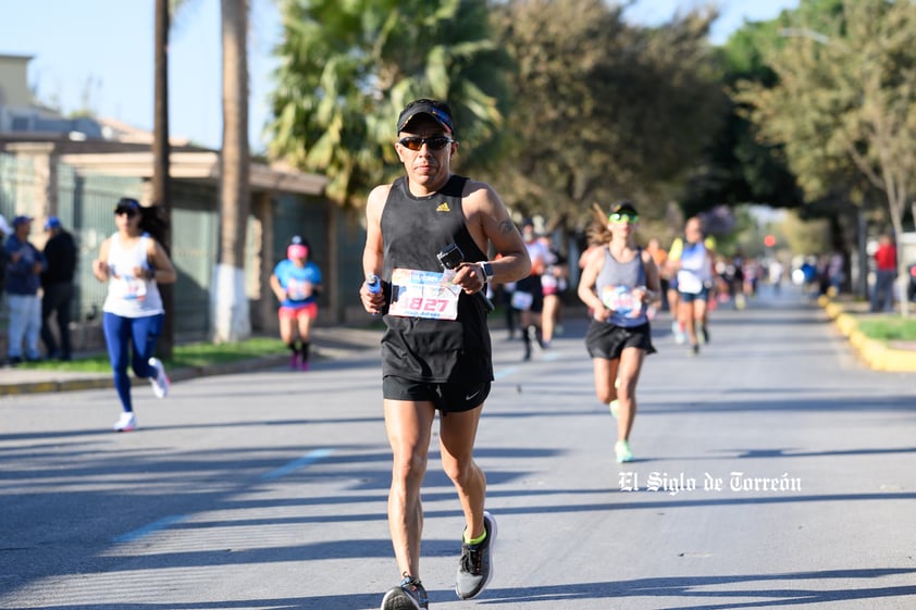 Fotografías del Maratón Lala edición 2022 en el medio maratón, km 21