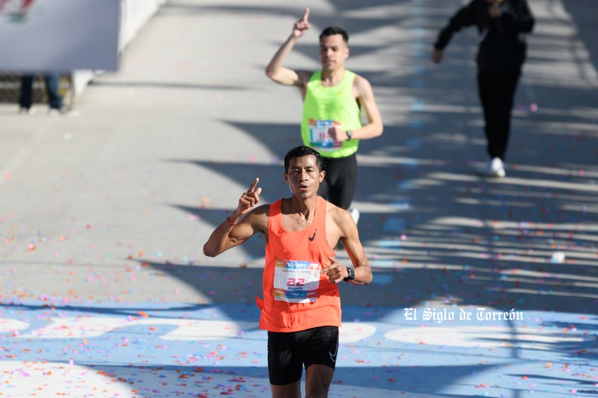 Fotografías del Maratón Lala edición 2022 en la META en el Bosque Venustiano Carranza