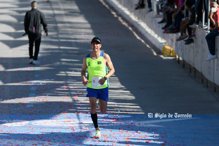 Fotografías del Maratón Lala edición 2022 en la META en el Bosque Venustiano Carranza