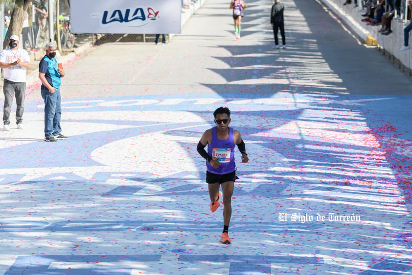 Fotografías del Maratón Lala edición 2022 en la META en el Bosque Venustiano Carranza