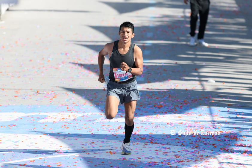 Fotografías del Maratón Lala edición 2022 en la META en el Bosque Venustiano Carranza