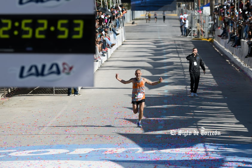 Fotografías del Maratón Lala edición 2022 en la META en el Bosque Venustiano Carranza