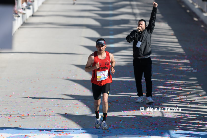 Fotografías del Maratón Lala edición 2022 en la META en el Bosque Venustiano Carranza