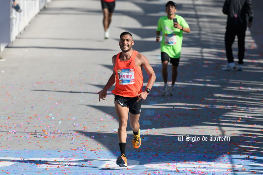 Fotografías del Maratón Lala edición 2022 en la META en el Bosque Venustiano Carranza