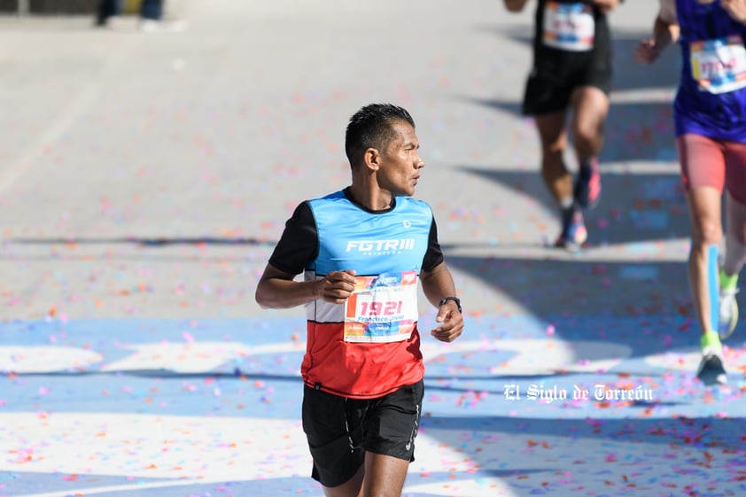 Fotografías del Maratón Lala edición 2022 en la META en el Bosque Venustiano Carranza