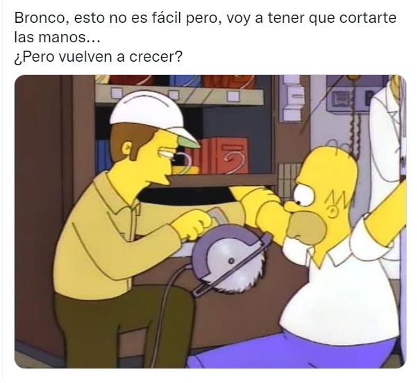 Usuarios no perdonan al Bronco con memes tras su detención