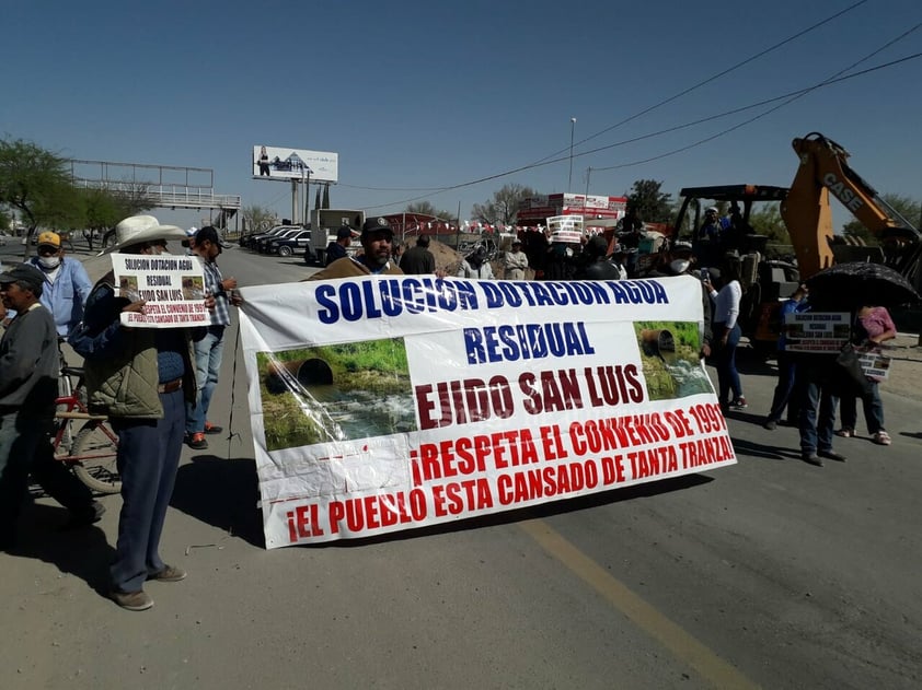 En protesta pedían diálogo con el alcalde de Torreón... Los detienen