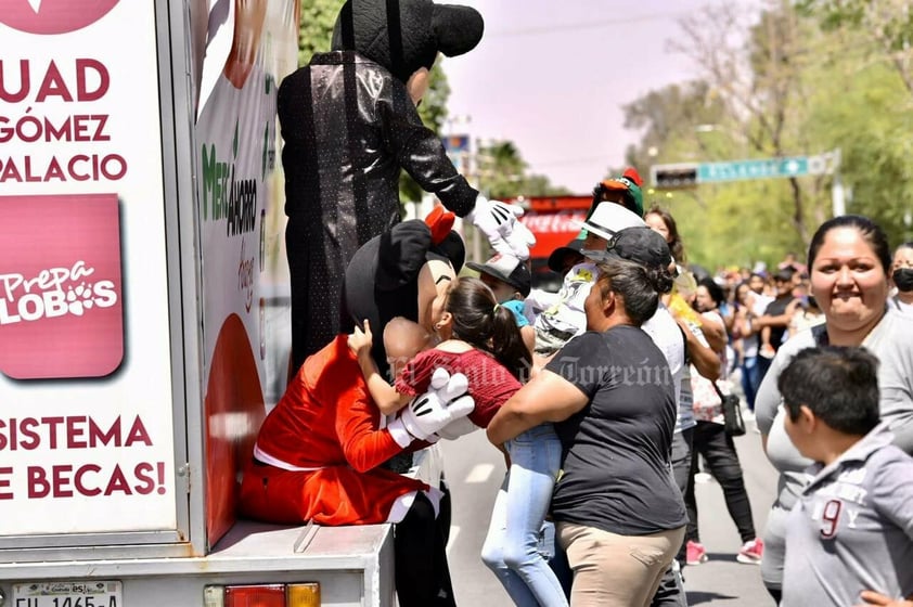 Desfile de Primavera en La Laguna