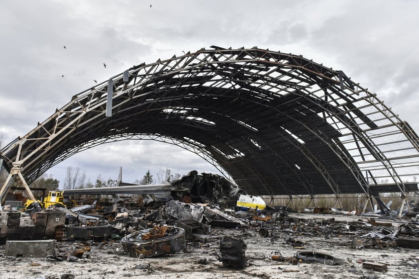 Catástrofe: Así quedó el avión más grande del mundo tras ataques en Ucrania