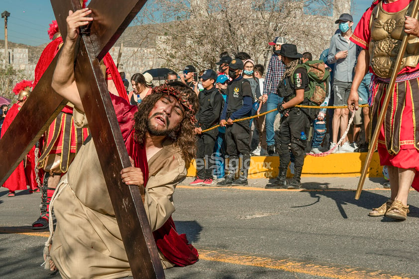 Vía cruces cerro de las Noas Torreón