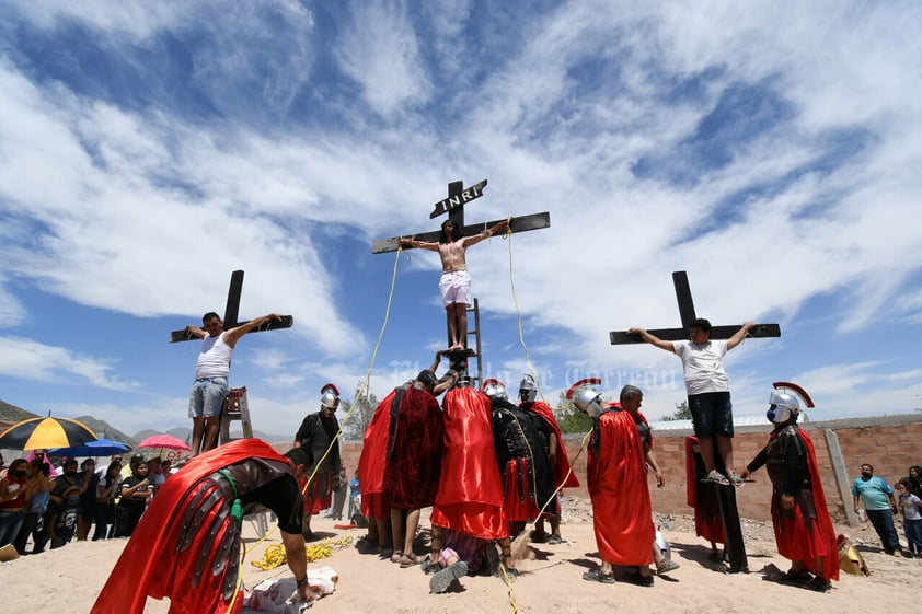 Viacrucis viviente en Lerdo celebra 35 años de tradición y mística