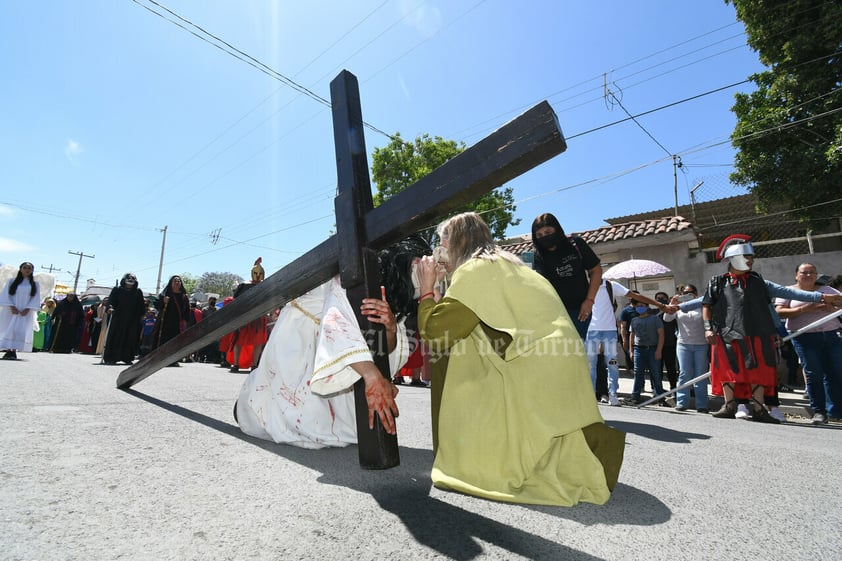 Viacrucis viviente en Lerdo celebra 35 años de tradición y mística