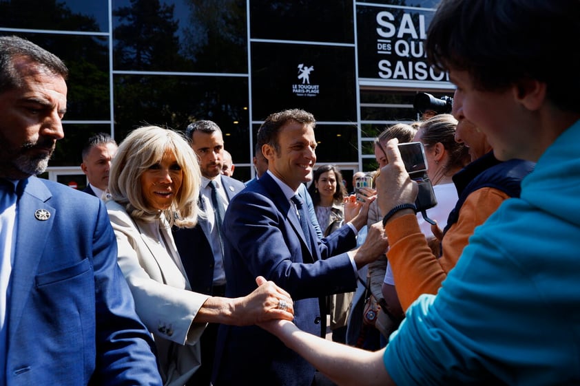 Francia vota en segunda vuelta de elecciones presidenciales