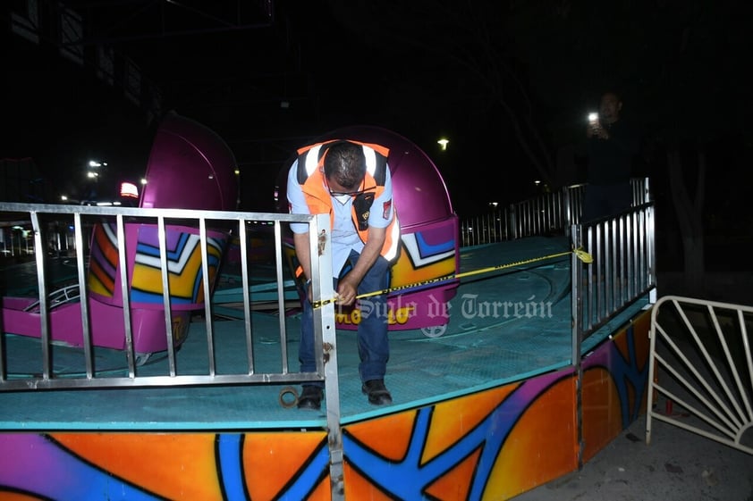 Falla juego mecánico en la Alameda Zaragoza de Torreón y deja una lesionada