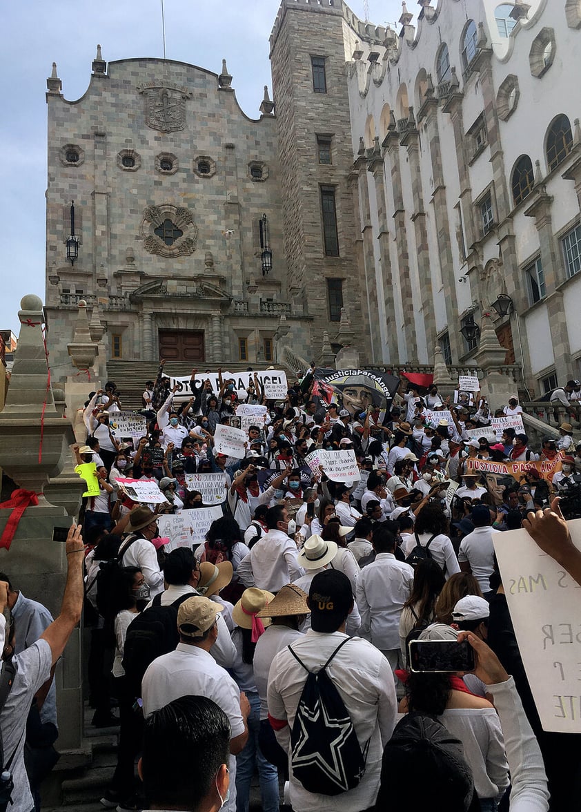 Miles marchan en Guanajuato por asesinato de Ángel Yael, estudiante asesinado por Guardia Nacional